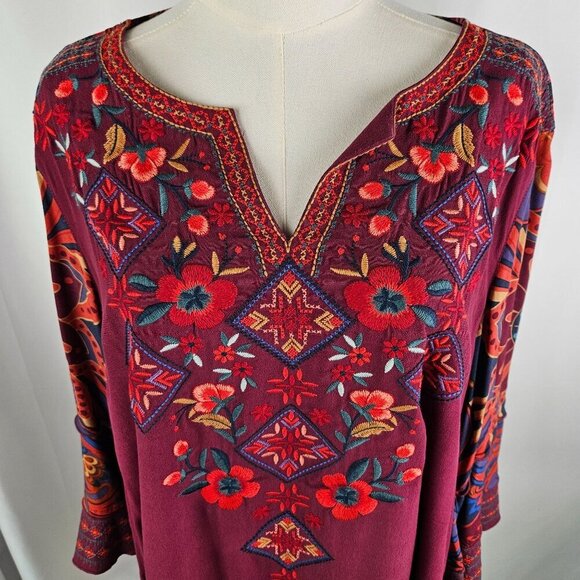 John Mark Top Large Boho Embroidered Floral Burgundy Artsy - Picture 8 of 12